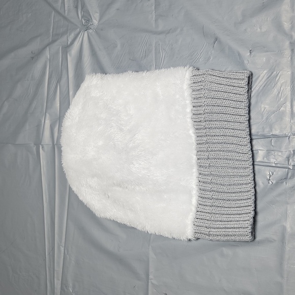 Ardene Hat - Picture 5 of 7